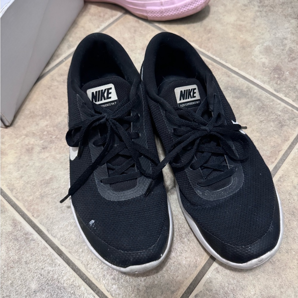🎀NIKE🎀 flex experience RN7 women 7.5